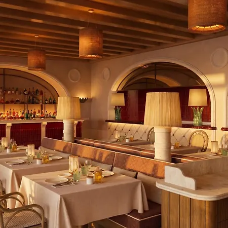 Hotel Nolinski Golfe De - Evok Collection 5*